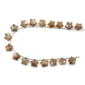 Piedra lunar marrón de 10 a 11 mm, facetada en forma de estrella, 17 cuentas en un hilo para la fabricación de joyas. - Product Image 1