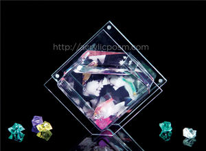 A <b>small</b> hanging <b>fish</b> <b>tank</b> with creative design and having place for photo display, Photo Aquarium - Product Image 4