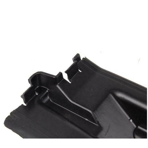 Supporto Superiore del Radiatore OEM 51717050650 con Condotto dell'Aria per <span class=keywords><strong>BMW</strong></span> Serie 5 E60 <span class=keywords><strong>E61</strong></span> - Product Image 3
