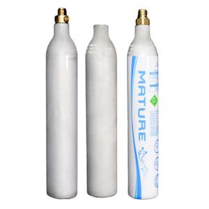 Cilindro de Gas CO2 de Alta Presión de Aluminio de Grado Alimenticio de 0.6L con Válvula para Máquina de Refrescos, 2024 - Product Image 1