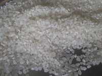 Riz Jasmin Aromatique Long Grain du Vietnam Tien Giang Blanc Texture Moelleuse Durée de Conservation 2 Ans 5% Brisures OEM Privé Sacs Colorés Séchés