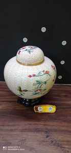 Urna de cremación en forma de huevo con crema impresa, suministros funerarios de latón, Brassworld, India - Product Image 2