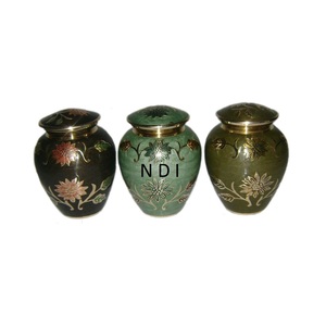 Urnas de Cremación de Metal de Latón Macizo para Cenizas de Cuerpo Humano, Acabado Brillante, Artículos Funerarios, Urnas de Cremación de Metal de Latón - Product Image 4