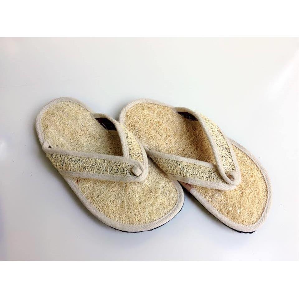 สีเหลืองอ่อน