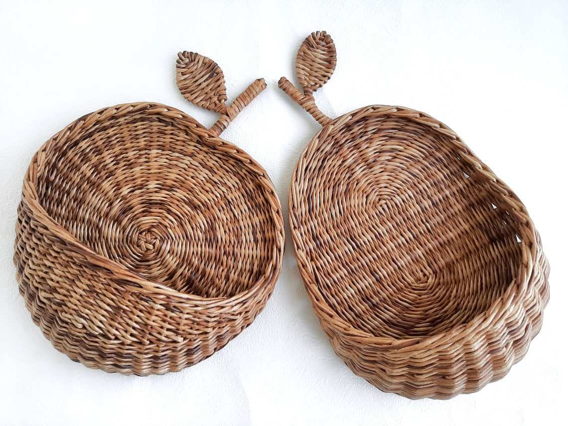 สีดำสีกากี