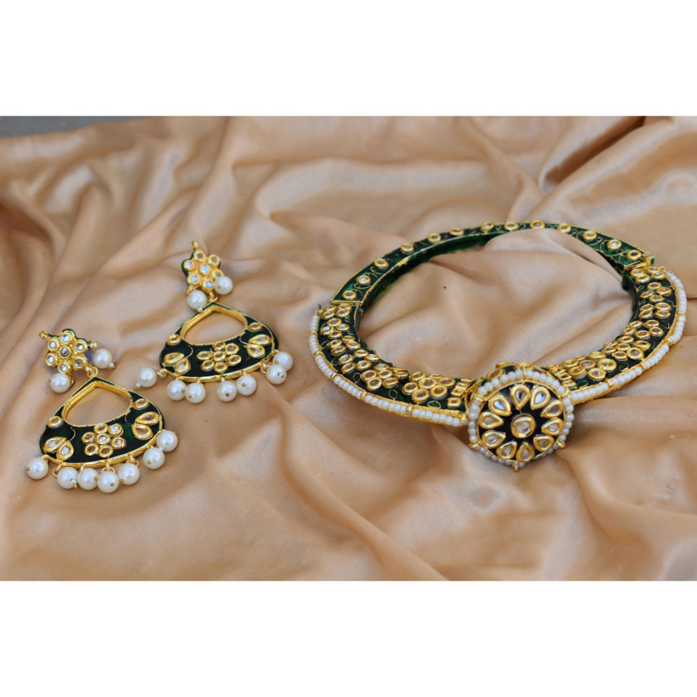 สีเขียว