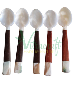 Cuillère élégante en nacre blanche, cuillère à Caviar, mélange de cuillère à café Taille du bois 8-12cm Fait à la main Vietnam Sûr à utiliser - Product Image 3