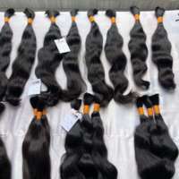 Paquete de cabello ondulado rizado humano camboyano, cabello a granel alineado con cutícula camboyana virgen cruda, paquete de tejido de cabello humano de templo crudo,