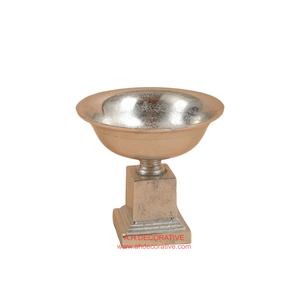 Cuenco de aluminio en taburete de plata de Pedestal, almacenamiento de flores de diseño único y decoración de flores, mesa, tazón en Base - Product Image 1