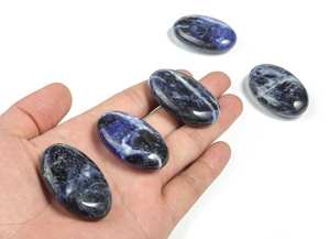 Suministro de fábrica, piedra de Palma de sodalita tallada, cristales de piedras preciosas semipreciosas naturales, curación Feng Shui, estilo amoroso, Ágata Alfazal - Product Image 5