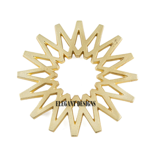 Exclusive Variety of <b>Metal</b> <b>Trivet</b> Creative Designer Latest Arrival Handmade <b>Metal</b> <b>Trivet</b> Gold Plated Nice Looking <b>Metal</b> <b>Trivet</b> - Product Image 4