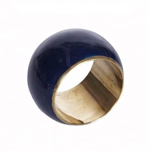 Servilletero de diseñador de metal para fiesta - Product Image 1