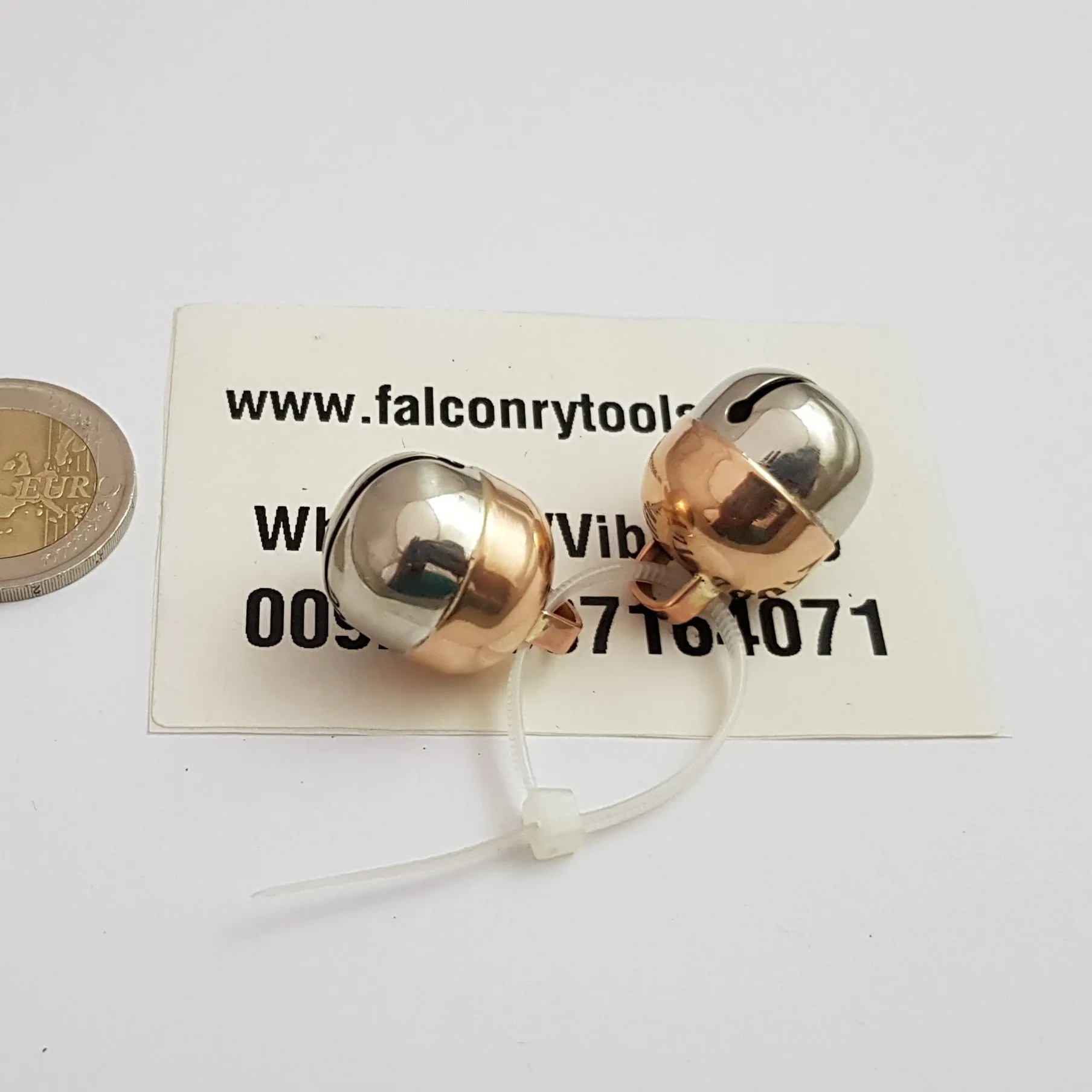 Falconry Falcon Bells Falconryプレミアム品質の手作りのFalconryハンティング機器と消耗品