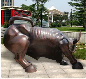 Precio de fábrica Wall Street ganado fundido cobre duradero personalizado al aire libre bronce animal escultura