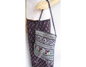 Nuevo Bolso de Diseño para Mujer, Bolso Bandolera, Geométrico, Rojo, Personalizable, Azul, Hecho a Mano, con Cierre de Cremallera, Casual - Product Image 5