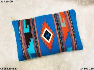 กระเป๋าถือดีไซน์เนอร์ทำมือสำหรับสุภาพสตรี สไตล์วินเทจ ลายดอกไม้ ผ้าฝ้าย กระเป๋าใส่เหรียญสำหรับใช้ในชีวิตประจำวัน งานแต่งงาน - Product Image 5