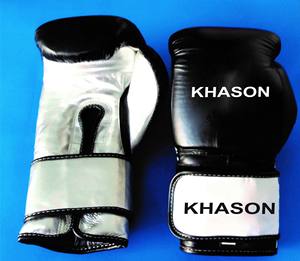 VENTE EN GROS GANTS DE BOXE PROFESSIONNELS NOIR/ARGENT Offre Spéciale FITNESS GANTS D'HAUSSE EXERCICE BODYBUILDING GANTS D'ENTRAÎNEMENT TOUS - Product Image 2