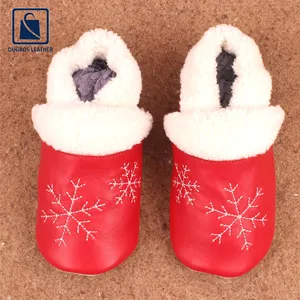 Wholesale Quantity Supplier of Premium Quality Stylish Look Hot Selling Soft Genuine Leather Baby Shoes