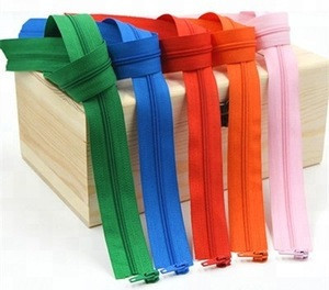 Longue chaîne en polyester durable #5 Fermeture à glissière en nylon à extrémité ouverte en vrac pour les textiles de maison, chaussures, sacs, oreillers de bagages ou autres utilisations - Product Image 3