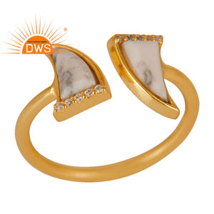 Anillo de Howlita Blanca Increíble, Proveedor de Joyería de Piedras Preciosas, Anillo de Plata 925 Chapado en Oro de 14k, Colección Clásica - Product Image 1