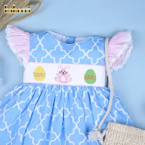 Bunny Và Trứng Tay Smocked Phục Sinh Dresses-BB1373