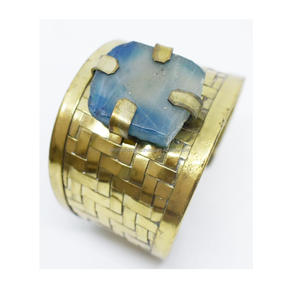 Nouveau Bracelet Manchette en Laiton Incrusté de Os Ethnique, Tendance 2026 pour Femmes, Vente en Gros d'Usine, Bijoux pour Femme - Product Image 1