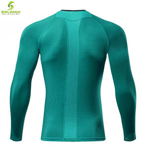 Chemise de sublimation personnalisée en gros, conception de votre propre compression MMA BJJ Rash Guard avec des couleurs personnalisées à manches courtes Service OEM - Product Image 3