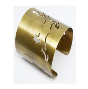 2025 Christmas African Gold Square Hammered Brass Gold Ancient Jewelry Armband Bracelets <b>Light</b> Weight Lock Bracelet - Product Image 5