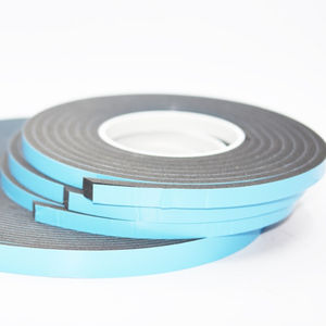 Cinta Espaciadora de Espuma de PVC Negra de Doble Cara, 1/8 pulg. de Grosor, Resistente al Agua, con Certificación ROHS, 1/2 pulg. x 150 pies, para Trabajos de Construcción, Activada por Agua, para <span class=keywords><strong>Walmart</strong></span> - Product Image 1