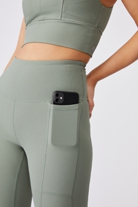 Mallas deportivas de la mejor calidad para mujer, mallas deportivas y de ejercicio, mallas cortas para mujer a precios económicos de fábrica - Product Image 4