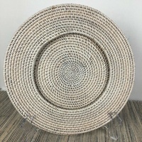 Nouvelle Tendance : Assiette de Présentation Ronde en Rotin Blanc Écologique – Vente en Gros, Artisanat, Services de Table Style Américain pour Mariages
