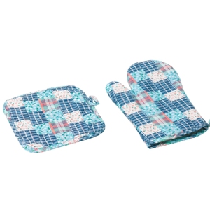 Juego de manoplas de horno y agarraderas de algodón con estampado de lunares personalizados OEM, manopla de horno estándar promocional de alta calidad - Product Image 6