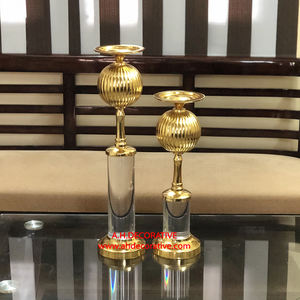 Portavelas decorativo de oro antiguo con vástago acrílico, mesa de boda de diseño único, centro de mesa, candelabro de luz en T de lujo - Product Image 2