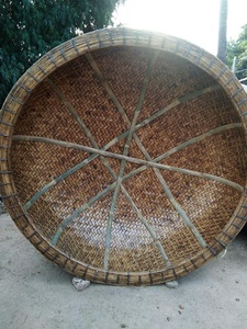 Bote de Bambú Tradicional Vietnamita Hecho a Mano, Coracle Redondo para Pesca, Actividades Acuáticas y Exportación - Product Image 6