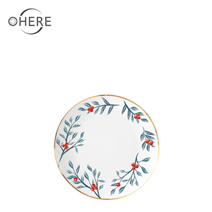 Ruiohery service d'assiettes <span class=keywords><strong>de</strong></span> luxe, assiettes <span class=keywords><strong>de</strong></span> pique-nique avec bordure dorée, <span class=keywords><strong>vaisselle</strong></span> en céramique design pour assiettes <span class=keywords><strong>de</strong></span> mariage - Product Image 5