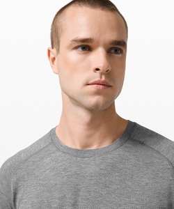 เสื้อยืดแขนสั้นผู้ชายสีพื้น คลับ แบล็ค ไวท์ ผ้าฝ้าย 100% รับผลิตตามสั่ง พิมพ์ลายกราฟิกโลโก้ ขายส่ง OEM - Product Image 6