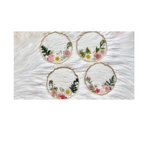 Posavasos de resina epoxi de alta calidad y pieza de diseño y color blanco y dorado con revestimiento de vidrio para bebidas diarias y producto de gran oferta - Product Image 5