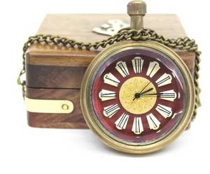 Reloj de bolsillo encadenado de tipo antiguo, cuerda manual (no requiere batería) con caja de madera, el mejor regalo para padre, madre, hermano, regalo - Product Image 5