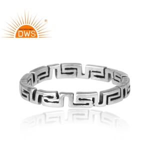 Anillo de diseñador hecho a mano entrelazado de plata de ley oxidada, joyería de plata Lisa para mujer, regalo para su colección Vintage - Product Image 2