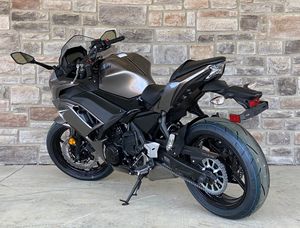 Motos d'Occasion Sportive Kawasaki Ninja 650 ABS 2021 - Product Image 5
