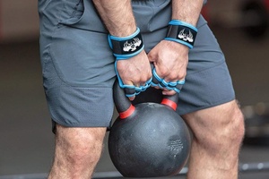 โลโก้ส่วนตัวนีโอพรีนป้องกันข้อมือยิมนาสติกมือจับด้วยหนังปาล์ม - Product Image 4