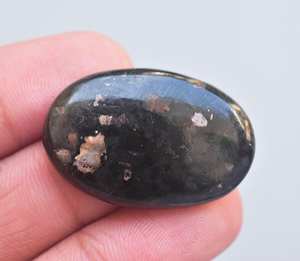 Gema Natural de Nuummite Apache (Negra) en Forma de Cabujón, 20-55mm, Ovalada/en Forma de Pera, Alta Calidad, Venta al Por Mayor para Decoración de Uñas - Product Image 6