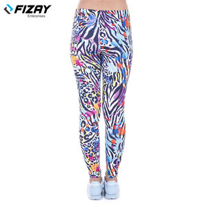 Pantalon de yoga et de sport décontracté pour femme, taille haute, extensible, respirant, antibactérien, design personnalisé, vente en gros - Product Image 2