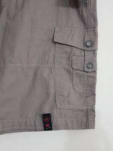 Pantalones cortos Bermuda de sarga chino para hombre, casuales, con múltiples bolsillos, cintura elástica con trabillas para cinturón, cierre de cremallera y botón, lote de stock de Bangladesh - Product Image 3