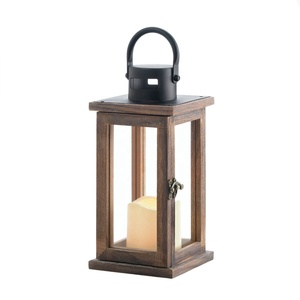 Linterna de madera - Product Image 1