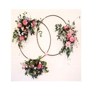 ฉากหลังเหล็กงานแต่งงานสีทองดีไซเนอร์ฉากหลังออกงานรูปทรงสี่เหลี่ยมที่มีคุณภาพดีกว่า - Product Image 5