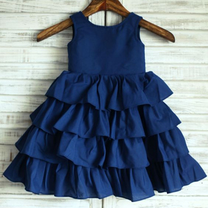 TRENDY---BEAUTIFUL COTTON--FABRIC--STYLISH JABOT BÉBÉ FROCK--DRESS et son personnaliser dans n'importe quelle taille et couleur @ 2021 - Product Image 1