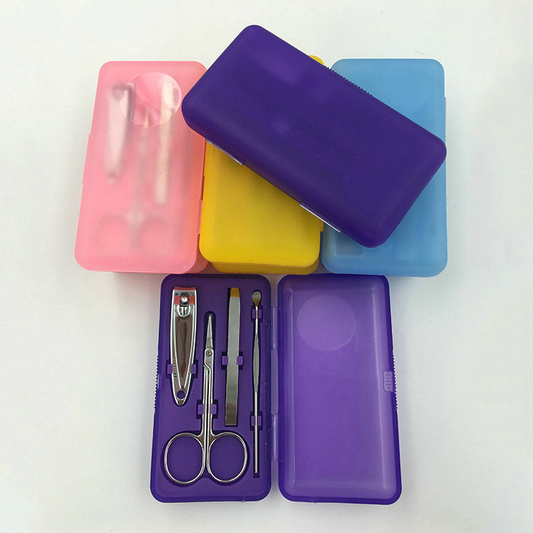 4 шт. маникюрный набор мини-размера в цветном прозрачном футляре из ПВХ