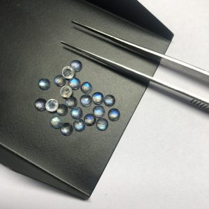 Cabochon de pierre de lune arc-en-ciel naturelle blanche de 3 mm, taille rose lisse, calibré, qualité AAA, prix de gros imbattable, tendance - Product Image 2