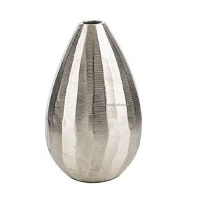 Florero de aluminio con acabado de plata, jarrones de Metal hechos en India, de alta calidad - Product Image 2